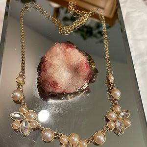 Gorgeous gold adjustable necklace, dainty chain, champagne pearls, gems